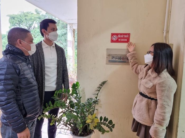 Xây dựng môi trường không khói thuốc lá tại nơi làm việc.