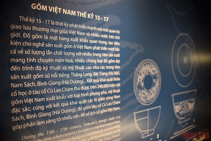  Đến giai đoạn giữa thế kỷ 15 và thế kỷ 17, giao thương giữa Việt Nam và các nước phát triển mạnh mẽ. Đồ gốm trở thành mặt hàng xuất khẩu quan trọng, “vượt qua biên giới” để sang thị trường Đông Nam Á, Đông Á và các nước vùng Tây Á xa xôi. Dòng men thịnh hành giai đoạn này phải kể đến dòng hoa lam, lam xám hoặc nhiều màu. Công nghệ vẽ màu trên men gốm hoa lam tạo cho vật dụng một vẻ đẹp quyền quý, cao sang.