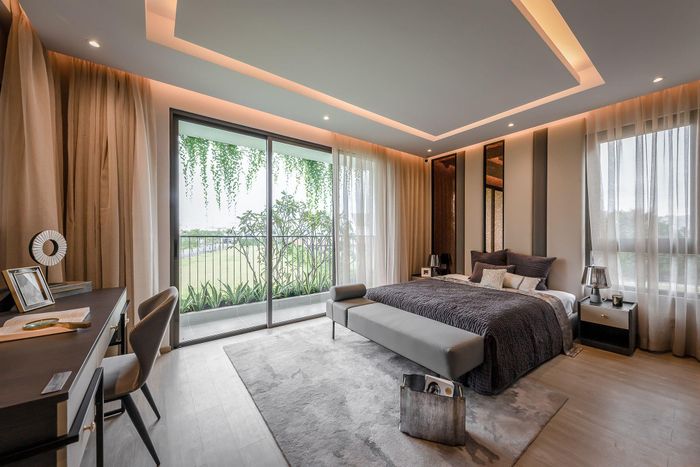  Phòng ngủ của ông bà được thiết kế tối giản, ưu tiên công năng. 