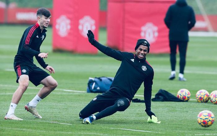 Rashford và đồng đội tập luyện hăng say