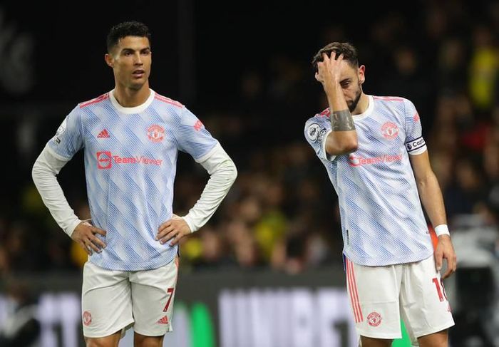 Bộ đôi tiền đạo tuyển Bồ Đào Nha Ronaldo - Bruno bất lực trước Watford.