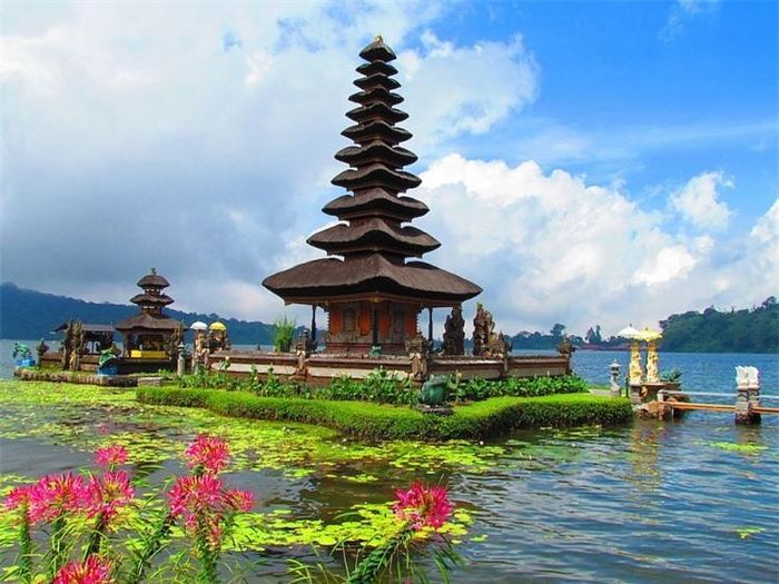 Đền thờ Pura Ulun