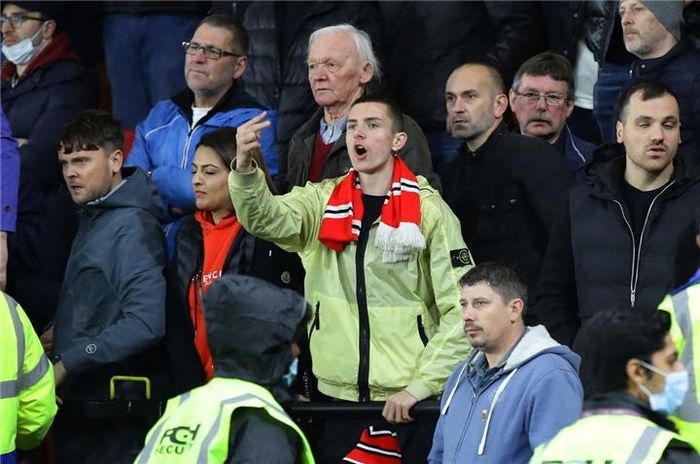 CĐV Man Utd đã hết kiên nhẫn với Solskjaer. 