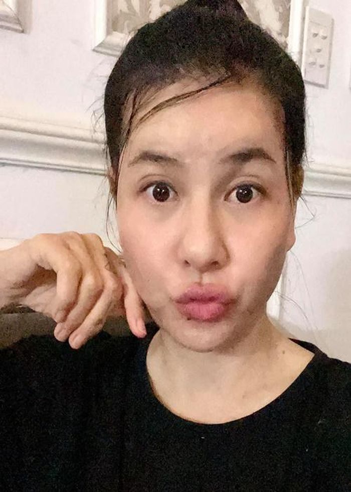 Cát Phượng mất ngủ bởi trăn trở nên bán nhà làm ăn hay tiếp tục sống an toàn trong căn nhà và mỗi tháng cứ góp ngân hàng. Cuối cùng, cô quyết định bán căn hộ chung cư để kinh doanh. “Cát chính thức bán căn hộ chung cư. Nếu kinh doanh thắng, để dành tiền mua nhà. Nếu kinh doanh thua, thì xem như 1 trải nghiệm”, nữ diễn viên chia sẻ.