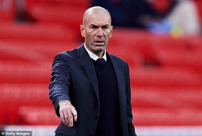 Dàn sao tin Zidane sẽ tới PSG...