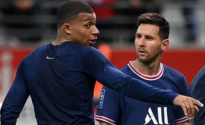 Cả Messi lẫn Mbappe đều bị chỉ trích là thi đấu uể oải trước Man City