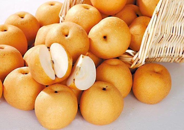 Lê Hàn Quốc trồng tại Trung Quốc ăn xốp, vị ngọt ít hơn.