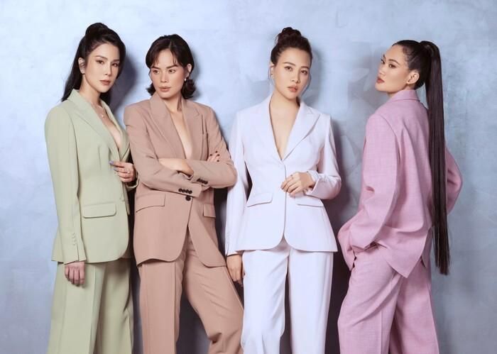 Bộ ảnh của Đàm Thu Trang và nhóm bạn thân.