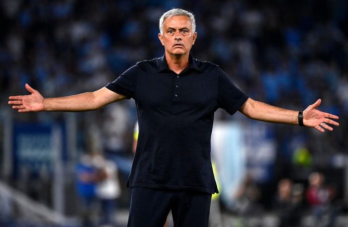Mourinho đang gặp nhiều vấn đề tại AS Roma. Ảnh: Getty.