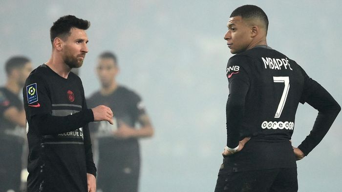 Messi đang gặp khó với thời tiết lạnh giá, ít nắng ấm ở Paris hơn so với thời anh còn gắn bó với Barca