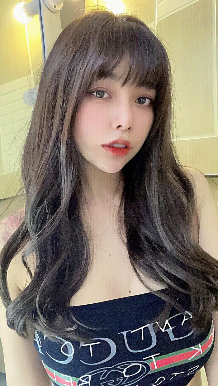 Mỗi video của cô đều nhận được hàng trăm nghìn lượt view. Đây cũng là động lực thúc đẩy cô gái Kiên Giang cho ra đời những sản phẩm chất lượng hơn.
