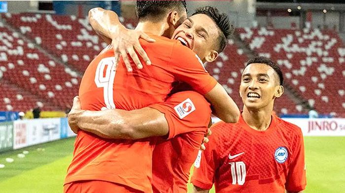 Thế hệ hiện tại của bóng đá Singapore không phù hợp với tiki-taka