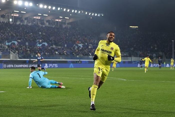 Danjuma lập cú đúp vào lưới Atalanta