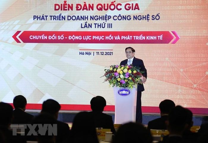  Thủ tướng Phạm Minh Chính phát biểu tại Diễn đàn Quốc gia phát triển doanh nghiệp công nghệ số. (Ảnh: Dương Giang/TTXVN) 