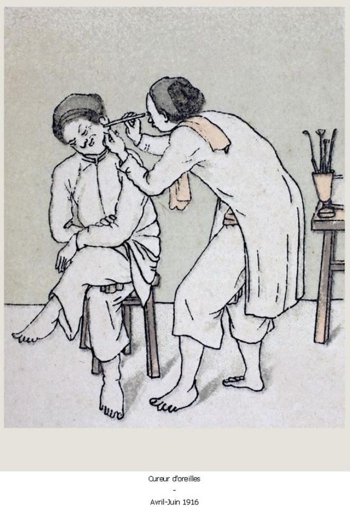 Tranh vẽ kiểu dân gian, cảnh lấy ráy tai