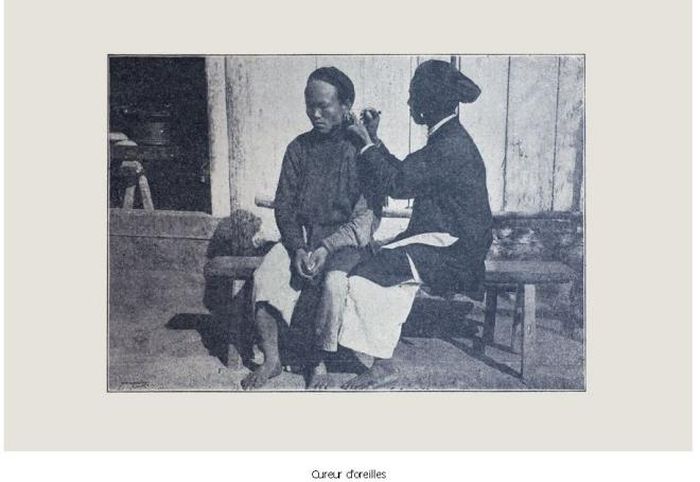 Nghề lấy ráy tai