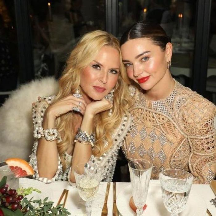 Cựu thiên thần Victoria's Secret khiến khán giả choáng ngợp vì nhan sắc không đổi.