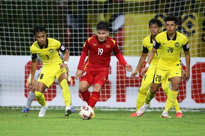 Quang Hải in dấu giày vào 4 bàn trong 4 lần gần chạm trán gần đây của tuyển Việt Nam với Malaysia (2 bàn, 2 kiến tạo), giúp đội toàn thắng các trận này. Ảnh: Getty Images.