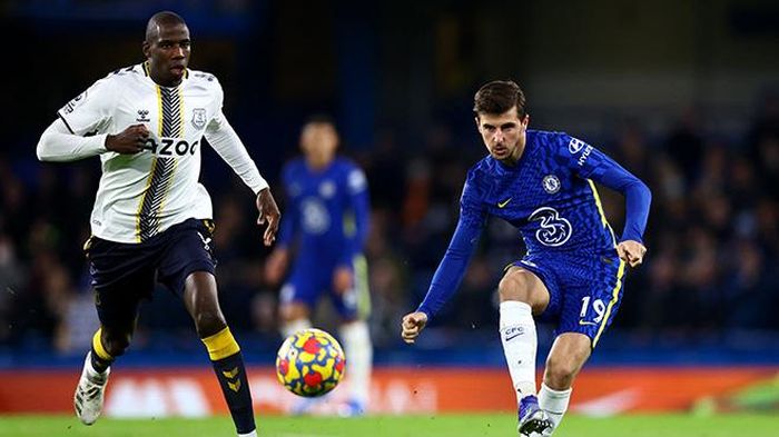 Chelsea đang hụt hơi trong cuộc đua vô địch