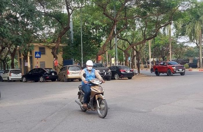Thời tiết Hà Nội rét về đêm và sáng, nắng hanh về trưa và chiều trong nhiều ngày tới.