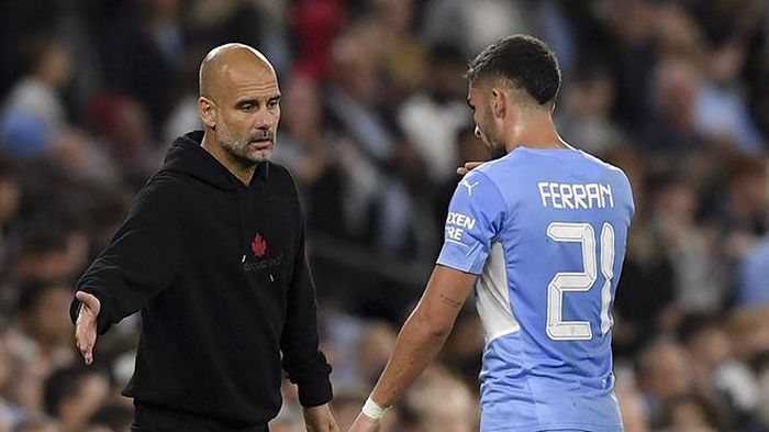 Torres rời Man City để được ra sân nhiều hơn