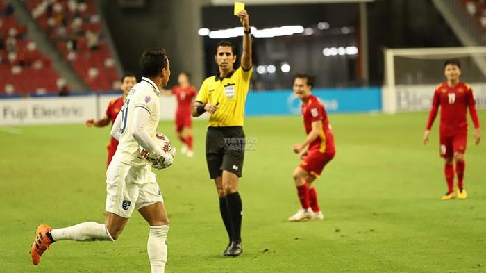 HLV Shin cho rằng tương lai AFF Cup nên áp dụng hệ thống VAR để giảm thiểu sai sót của trọng tài. Ảnh: Thế Vũ - TTXVN