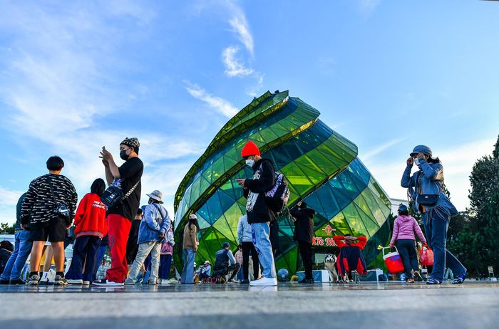  Nhiều người dân địa phương cho rằng do ảnh hưởng của dịch Covid-19, lượng khách đến Đà Lạt dịp Tết Dương lịch giảm khá nhiều so với trước đây. 