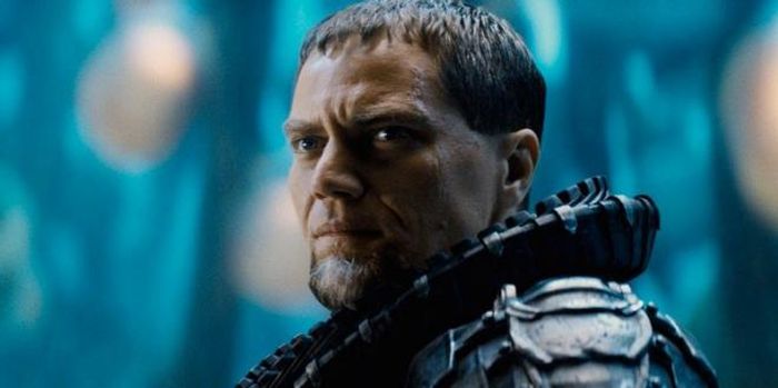 Michael Shannon trong vai Tướng Zod