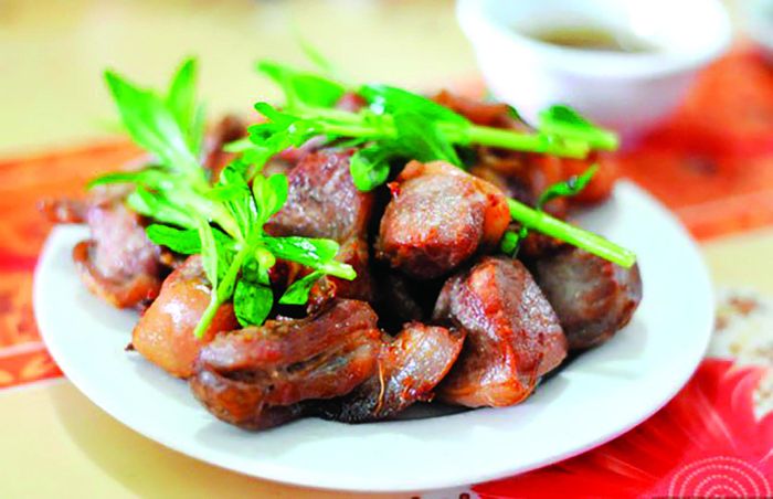 Bê chao trở thành món ăn được du khách yêu thích nhất khi đến với Mộc Châu.