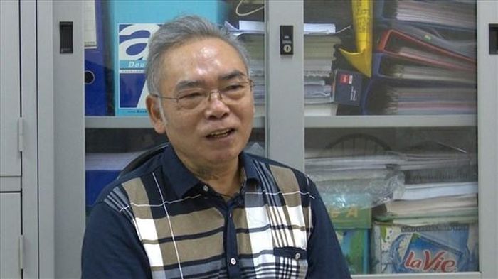 GS Phan Văn Tân.