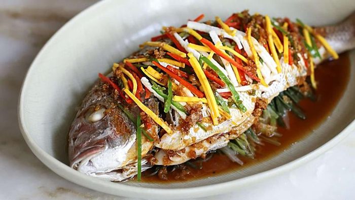 Các món cá tuy quen thuộc nhưng ăn trong không khí những ngày Tết lại cảm thấy đong đầy hơn hẳn. Ảnh: bachhoaxanh.com