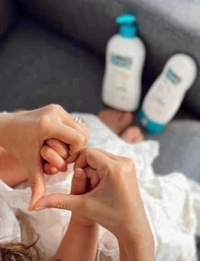 Bức ảnh khiến Hà Anh bị nghi ngờ PR nhãn hàng