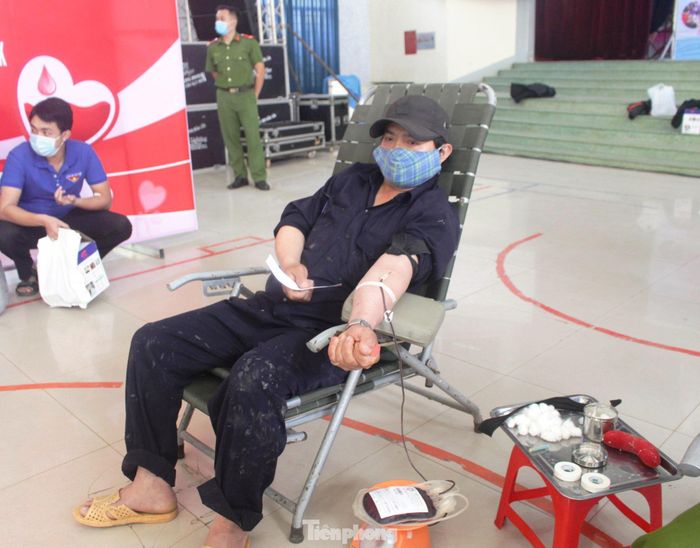 Anh Nguyễn Trường Kiên đã có 12 lần hiến máu