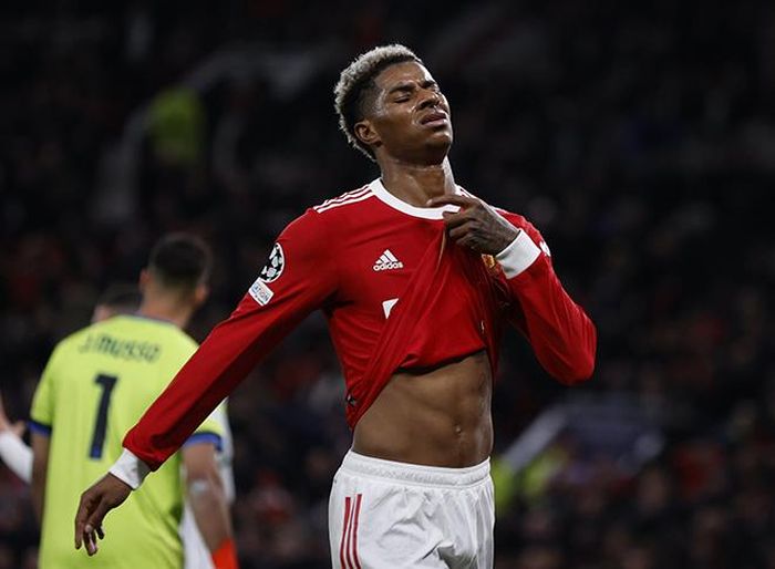 Rashford cam kết cống hiến cho MU