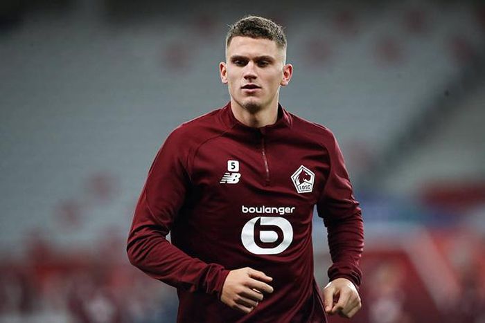 AC Milan bị Lille làm khó vụ Botman