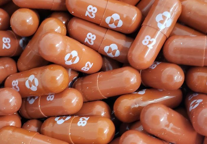 Viên thuốc Molnupiravir do Merck phát triển. Ảnh: Reuters