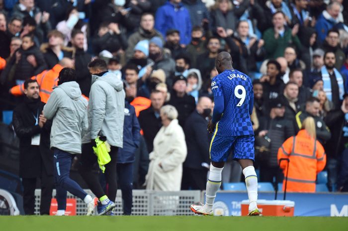  Sau trận đấu, HLV Tuchel bày tỏ sự không hài lòng với cậu học trò mang áo số 9: "Lukaku đã để mất quá nhiều bóng trong những pha hứa hẹn. Cậu ấy còn bỏ lỡ một cơ hội ngon ăn. Chúng tôi sẽ phục vụ Lukaku bởi cậu ấy là tiền đạo. Tuy nhiên, Lukaku cần chơi tốt hơn". 