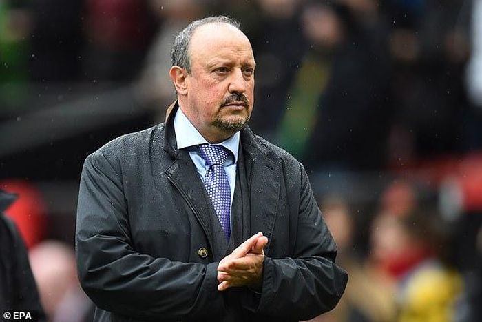 Benitez xin lỗi CĐV Everton