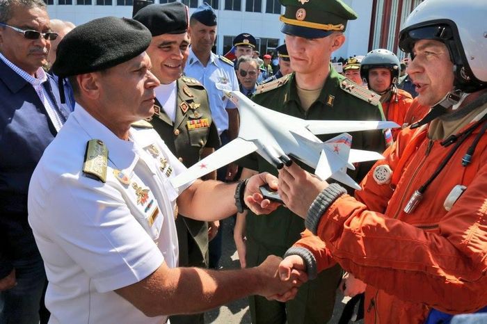 "Rõ ràng Nga cho thấy họ luôn sẵn sàng 'chiến đấu hết mình' với Mỹ và NATO, đặc biệt khi đã bị dồn vào thế chân tưởng", giới quan sát tình hình địa chính trị từ Trung Quốc nhận định.