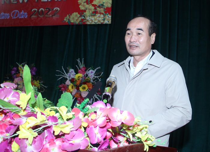 Phó Bí thư Thường trực Tỉnh ủy chúc tết cán bộ, đảng viên, nhân dân xã Lùng Cải.