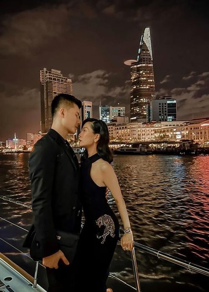Lệ Quyên và tình trẻ hiện tại hạn chế chia sẻ hình ảnh bên nhau. Ảnh: FBNV