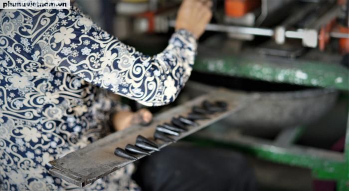 Trải qua thời gian, hương đen ở Quảng Phú Cầu cũng có nhiều thay đổi để phù hợp với sự phát triển của thị trường và thị hiếu người tiêu dùng.