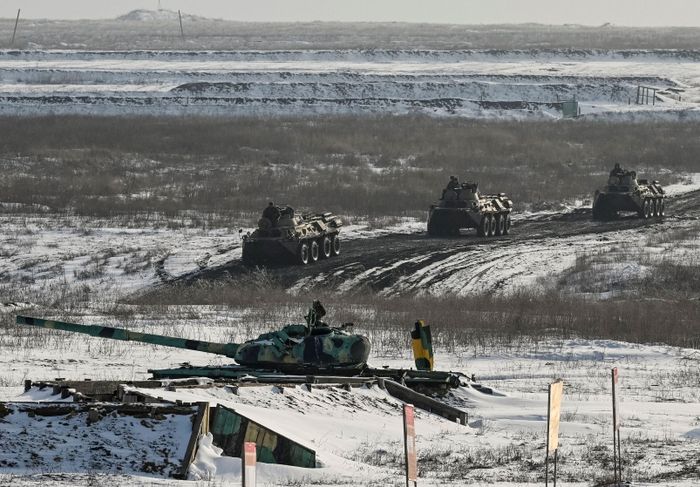  Nga tổ chức tập trận hôm 26/1 ở phía nam Rostov, gần biên giới với Ukraine. Ảnh: Reuters.