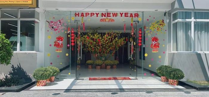 Chung cư Giai Việt, quận 8, trang trí đón Tết. Ảnh: KC