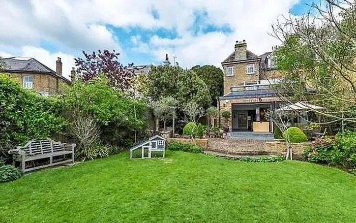 Căn nhà của Tom Holland và Zendaya ở London, Anh. Ảnh: The Sun.