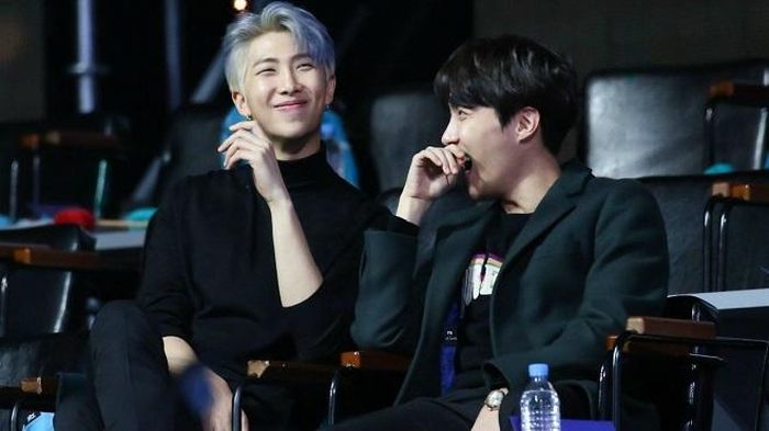 RM và J-Hope (BTS)
