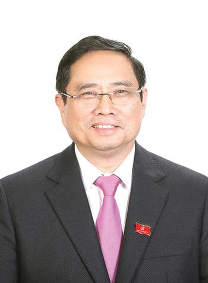 "Chính phủ ghi nhận, đánh giá cao tinh thần đoàn kết, thống nhất, đổi mới, sáng tạo, khát vọng vươn lên của lãnh đạo, cấp ủy, chính quyền, hệ thống chính trị và nhân dân thành phố Đà Nẵng thời gian qua. Trong bối cảnh có rất nhiều khó khăn do dịch bệnh nhưng Đà Nẵng đã nỗ lực phấn đấu, đạt được một số kết quả quan trọng trong phát triển kinh tế - xã hội, đóng góp vào thành tựu chung của cả nước. Thành phố Đà Nẵng cần đẩy mạnh cơ cấu lại kinh tế theo hướng hài hòa, cân đối, phù hợp hơn, gắn với đổi mới mô hình, nâng cao chất lượng tăng trưởng, sức cạnh tranh. Để có thể phát triển đột phá trong thời gian tới, thành phố Đà Nẵng phải tìm ra động lực phát triển mới dựa trên cơ sở ứng dụng khoa học công nghệ, đổi mới sáng tạo, nâng cao năng suất lao động; đặc biệt là việc tháo gỡ các điểm nghẽn, khơi thông các nguồn lực cùng với việc tổ chức thực hiện có hiệu quả mô hình chính quyền đô thị và một số cơ chế, chính sách đặc thù theo Nghị quyết của Quốc hội”.