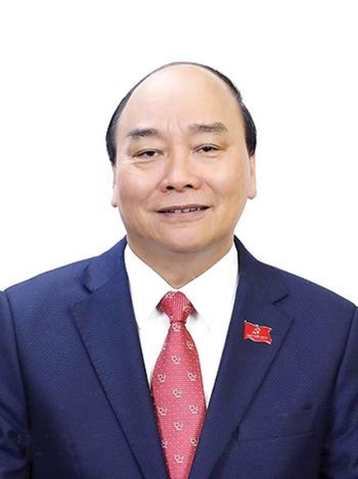 "25 năm qua, sự nỗ lực không ngừng của Đảng bộ, chính quyền và nhân dân thành phố Đà Nẵng đã đạt được nhiều thành tựu to lớn, tương đối toàn diện tất cả các lĩnh vực. Từ một đô thị nhỏ, cơ sở hạ tầng nghèo nàn, thiếu động lực kinh tế, đời sống nhân dân khó khăn, thành phố đã vươn mình để phát triển kinh tế - xã hội, giữ vững quốc phòng - an ninh, trở thành thành phố có tốc độ đô thị hóa nhanh, hấp dẫn của Việt Nam cũng như khu vực châu Á - Thái Bình Dương. Thời gian tới, Đảng, Nhà nước tin tưởng và mong muốn rằng, với những thành tựu to lớn đã đạt được, cùng với quyết tâm khát vọng vươn xa, Đảng bộ, chính quyền và nhân dân thành phố Đà Nẵng đoàn kết chặt chẽ, chung sức, đồng lòng, tiếp tục đẩy mạnh công cuộc phát triển, thực hiện thắng lợi, vượt mức các chỉ tiêu, nhiệm vụ mà Đại hội Đảng bộ thành phố lần thứ XXII đã đề ra, đưa thành phố trở thành một trong những trung tâm kinh tế - xã hội lớn của cả nước, là hạt nhân của chuỗi đô thị và cực tăng trưởng, vùng kinh tế trọng điểm miền Trung - Tây Nguyên, góp phần tích cực cùng toàn Đảng, toàn dân, toàn quân thực hiện thắng lợi Nghị quyết Đại hội lần thứ XIII của Đảng”.