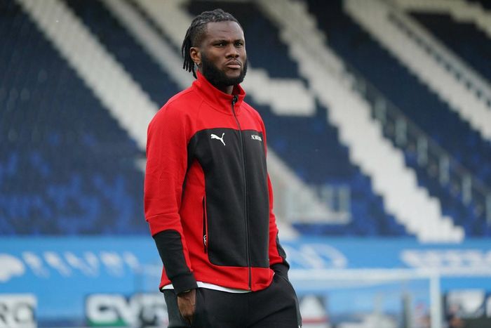 Barca đàm phán tự do với Kessie