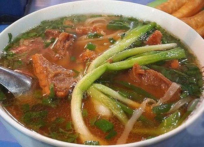 Phở sốt vang